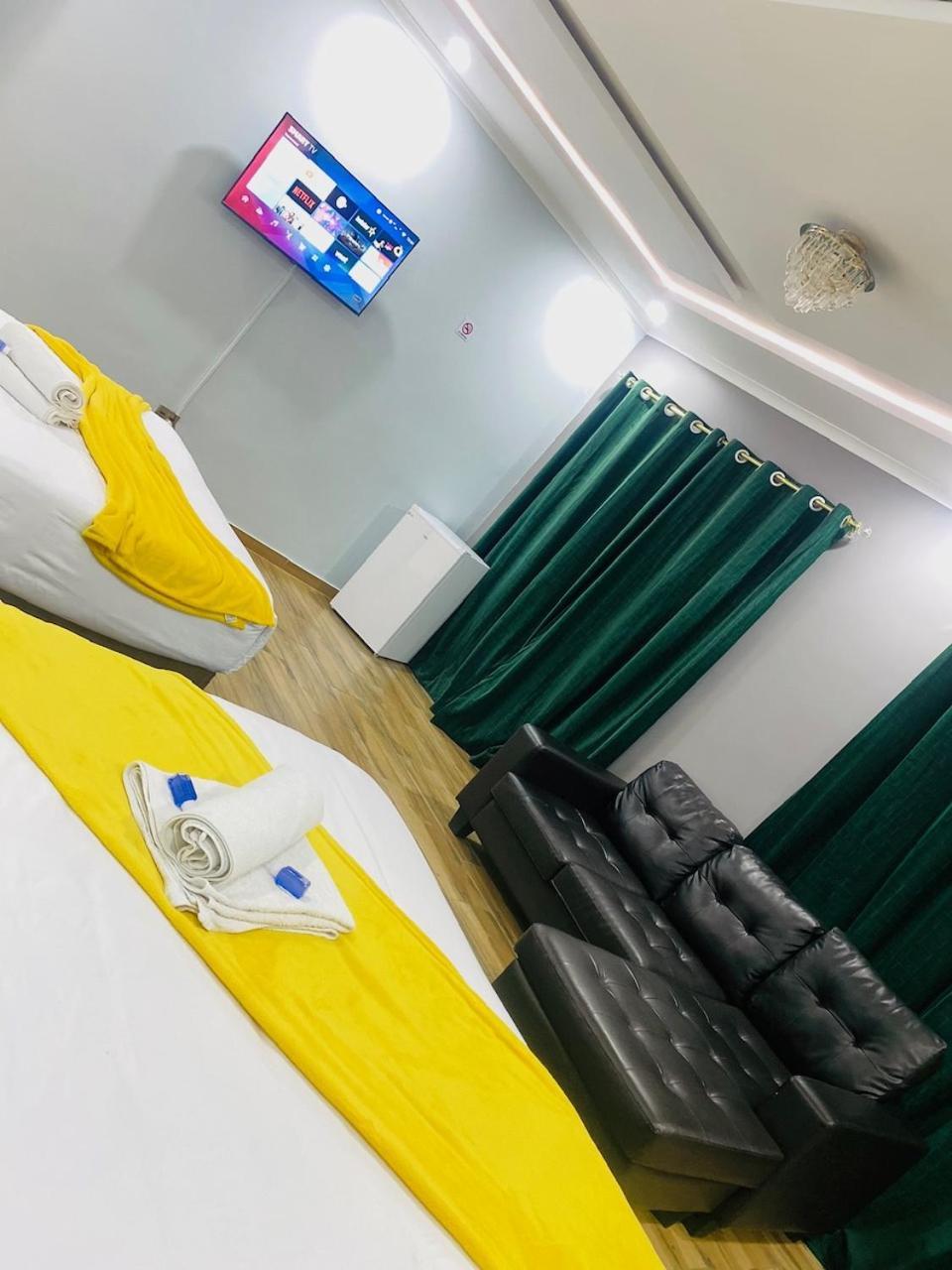 Airport Imperial Guest House Kempton Park Ngoại thất bức ảnh