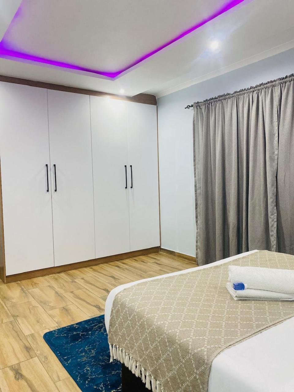 Airport Imperial Guest House Kempton Park Ngoại thất bức ảnh